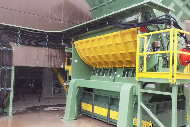 GL900/35 Single-Shaft Shredder with Hydraulic Drive