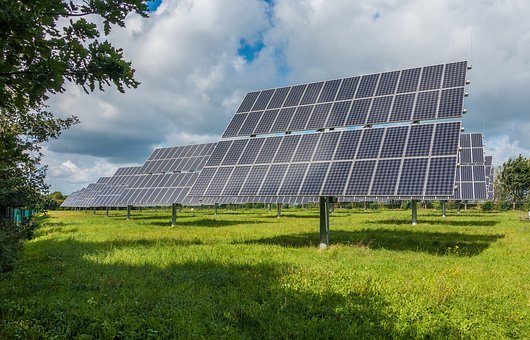 Photovoltaic panels: how to recycle them in compliance with the WEEE legislation