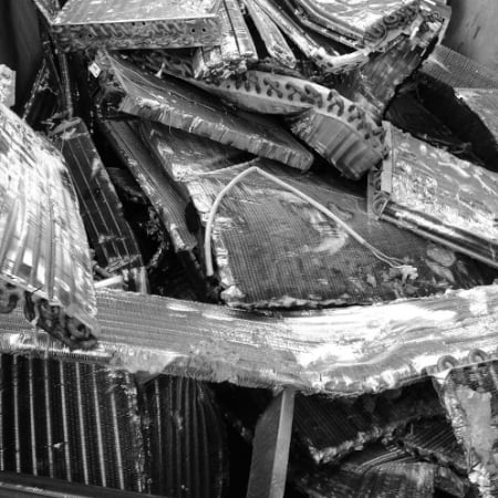 Reciclagem de radiadores de alumínio