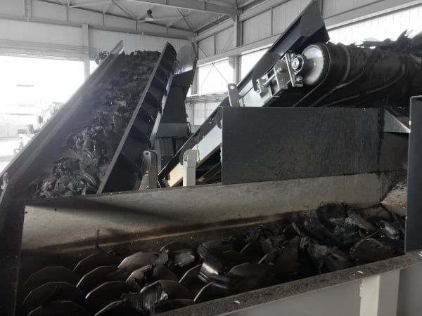 Rubber conveyor belts